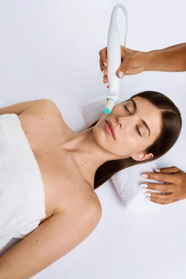 14 2 Face treatment  Bloomea