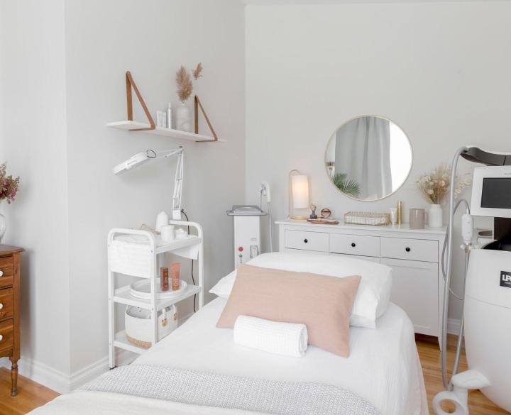 Permanent hair removal Laval